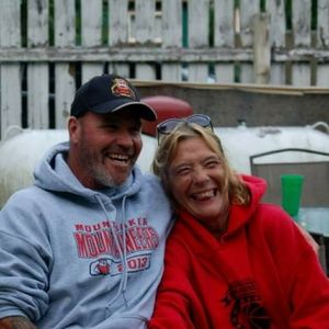 Meet your Posher, Cv hris